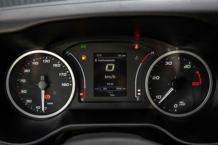 Vehicle Image 15