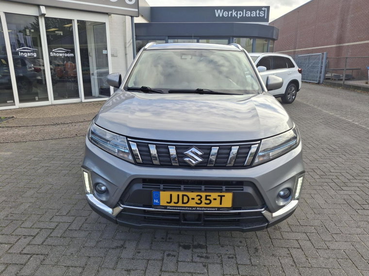 Vehicle Image 10