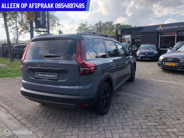 Vehicle Image 17