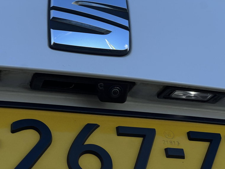 Vehicle Image 33