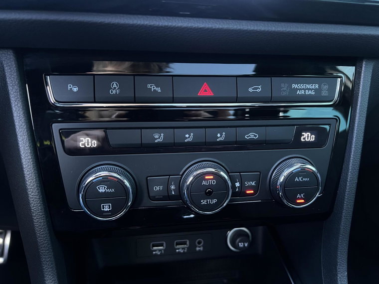 Vehicle Image 45