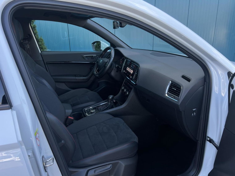 Vehicle Image 47