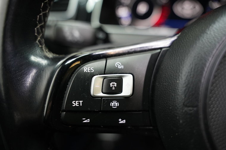 Vehicle Image 38