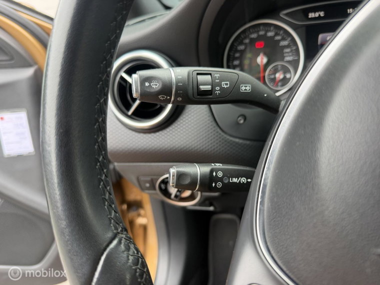 Vehicle Image 27