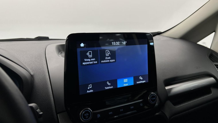 Vehicle Image 32
