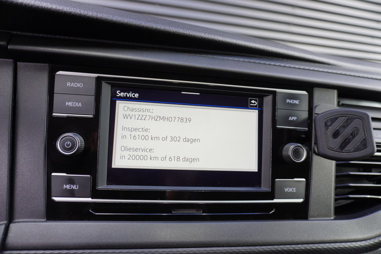 Vehicle Image 19