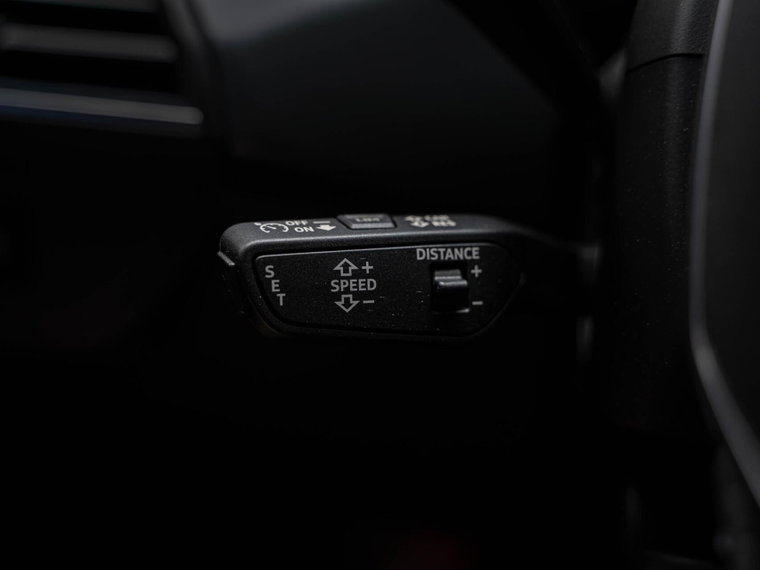 Vehicle Image 39