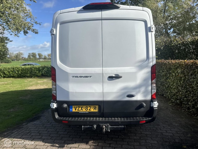 Vehicle Image 28