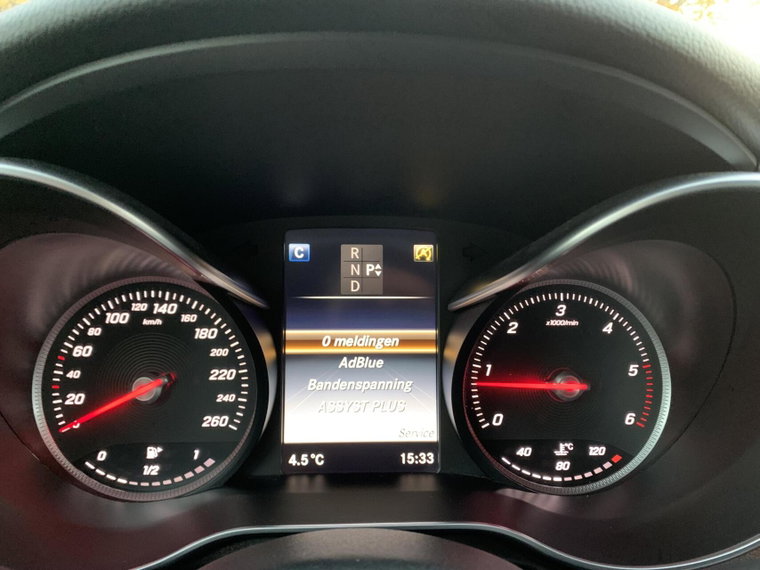 Vehicle Image 23