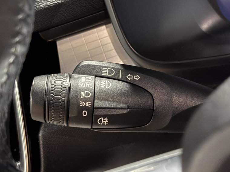 Vehicle Image 45