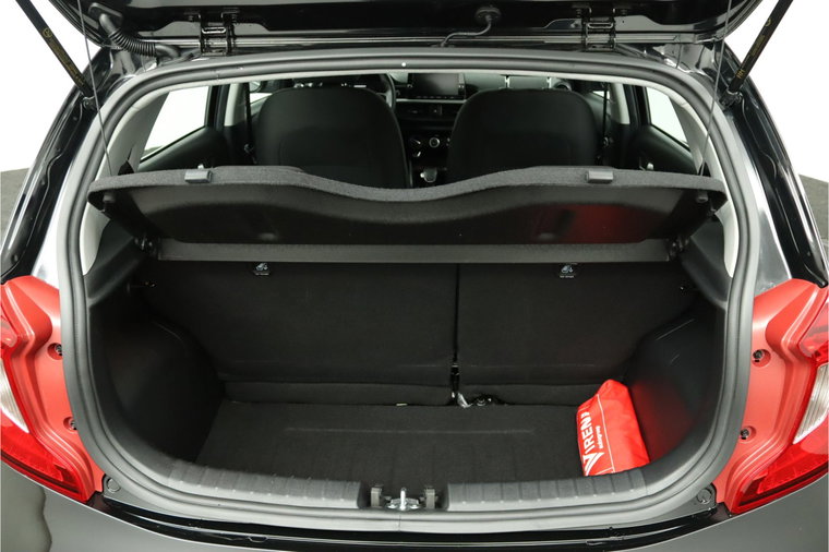 Vehicle Image 31