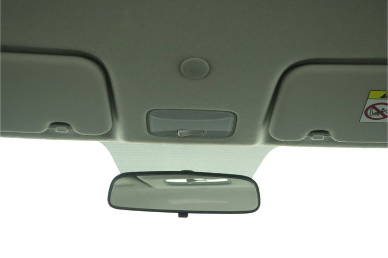 Vehicle Image 32