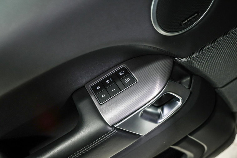 Vehicle Image 39