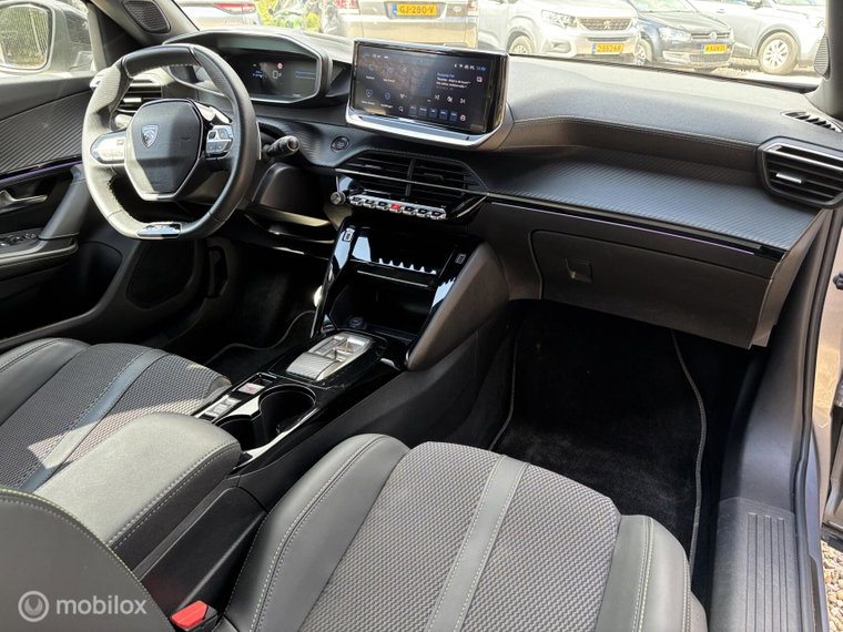 Vehicle Image 40