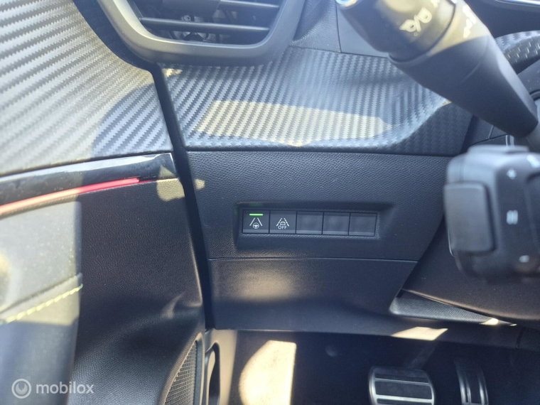 Vehicle Image 38