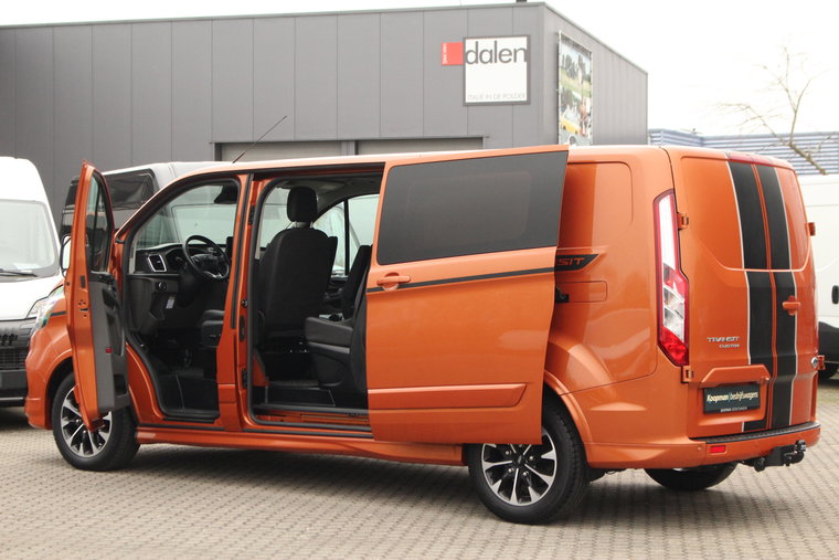 Vehicle Image 13