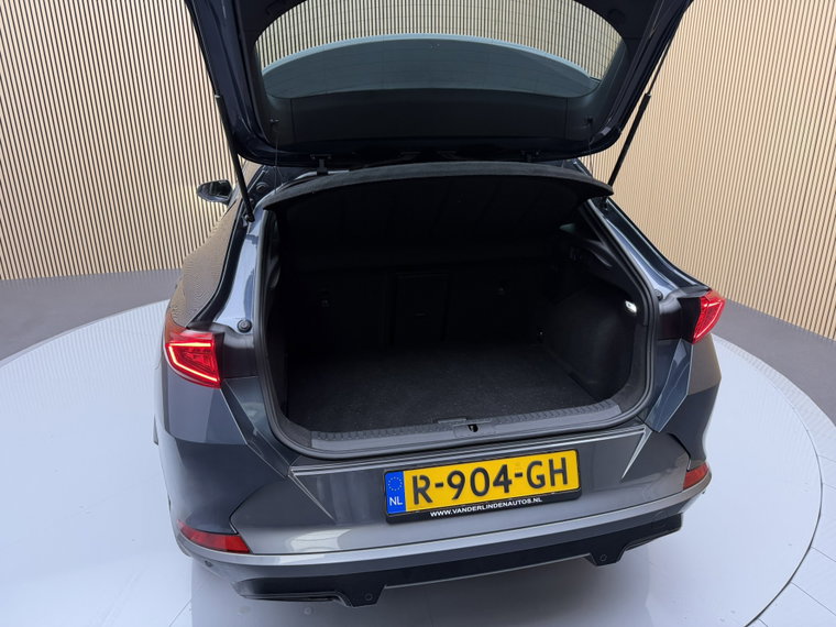 Vehicle Image 28