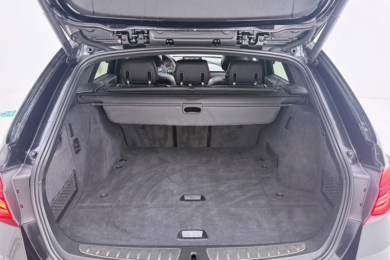 Vehicle Image 48