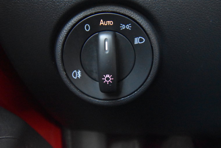 Vehicle Image 24
