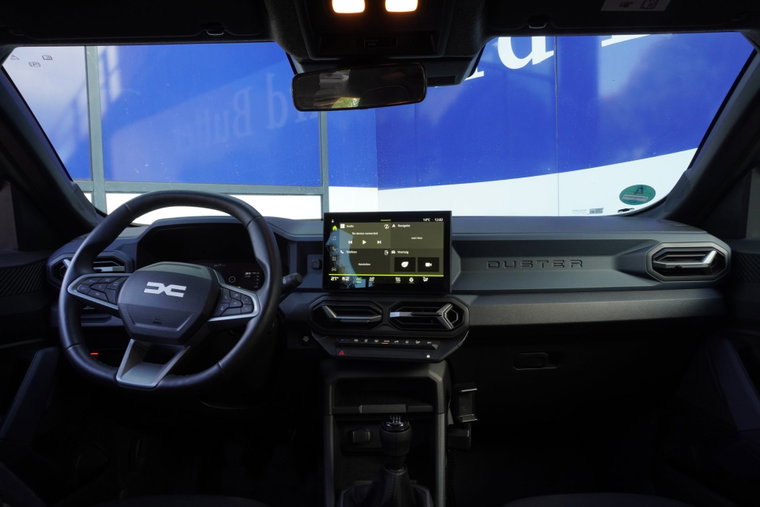 Vehicle Image 32