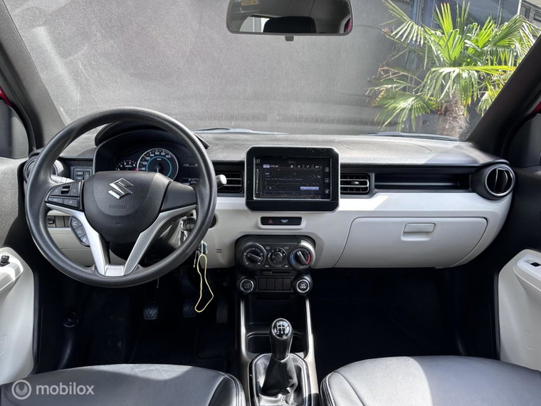 Vehicle Image 18
