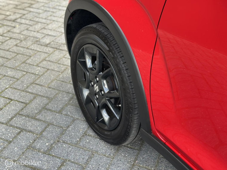 Vehicle Image 35