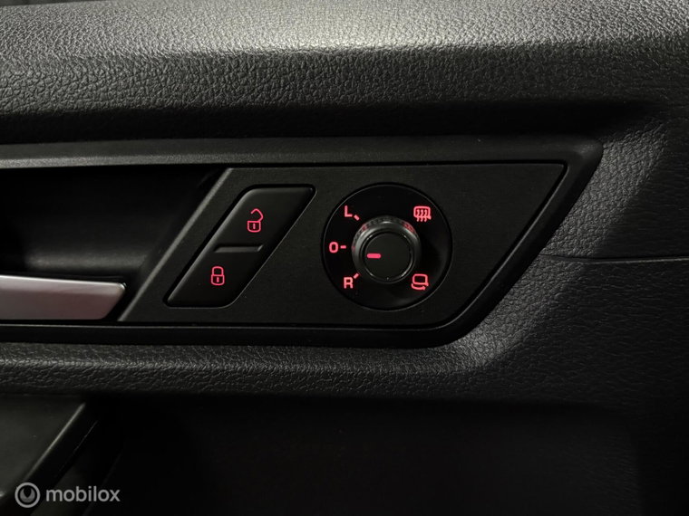 Vehicle Image 45