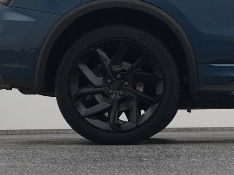 Vehicle Image 41