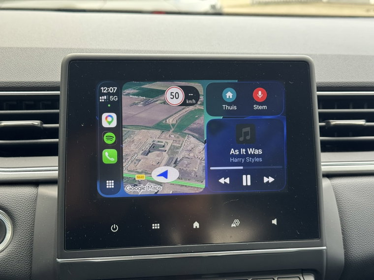 Vehicle Image 18