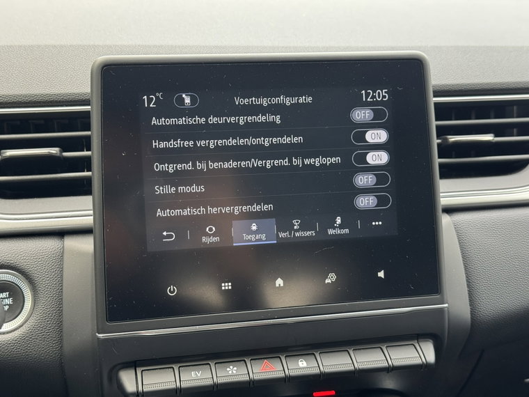 Vehicle Image 23