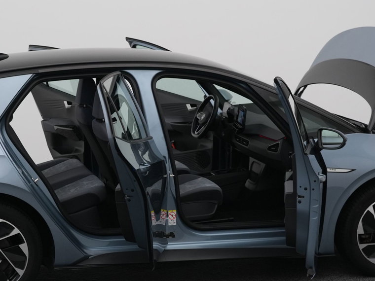 Vehicle Image 35
