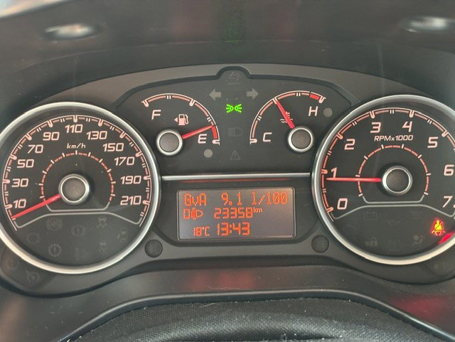 Vehicle Image 13