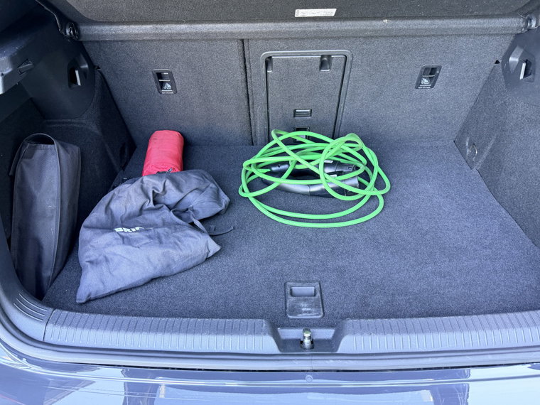 Vehicle Image 48