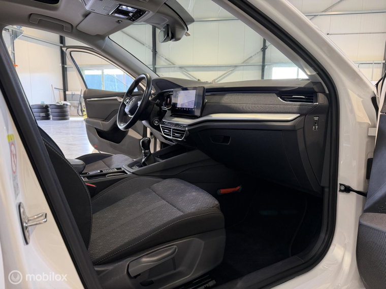 Vehicle Image 41