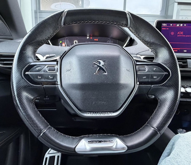 Vehicle Image 22