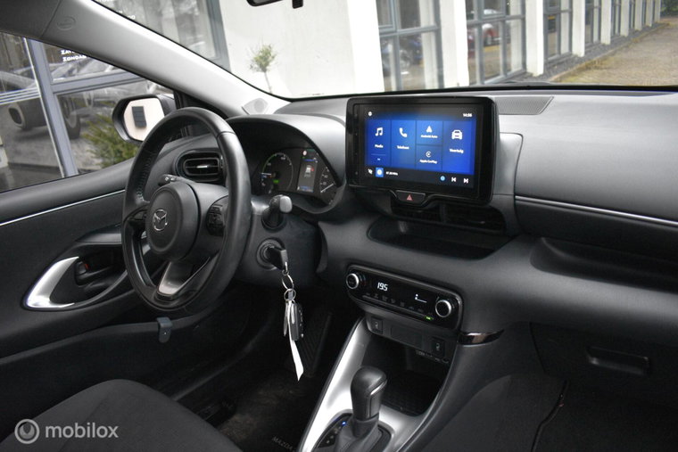 Vehicle Image 13
