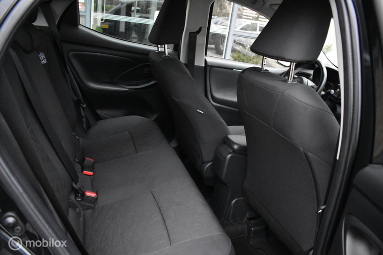 Vehicle Image 14