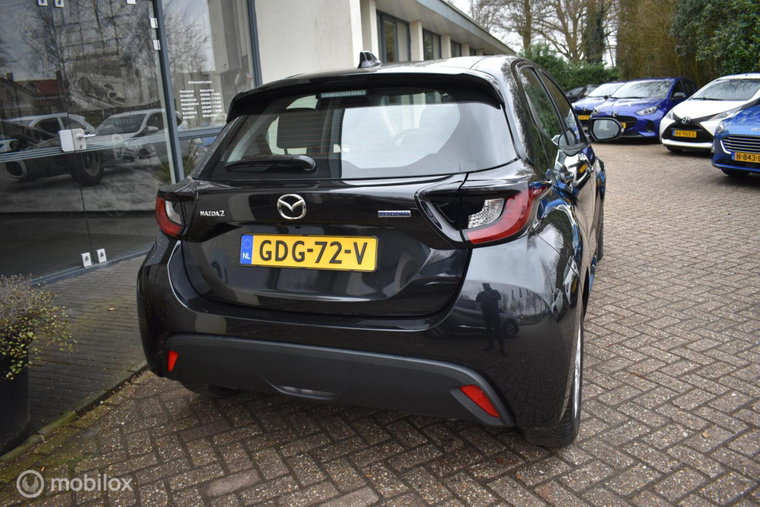 Vehicle Image 9