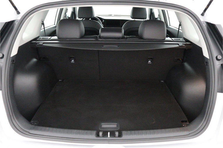 Vehicle Image 33