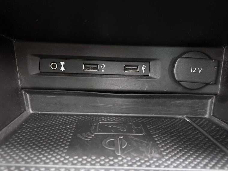 Vehicle Image 35