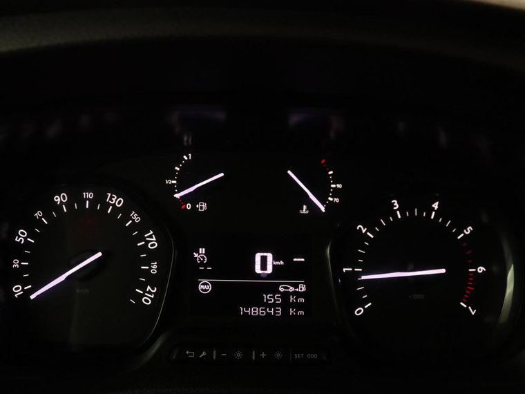 Vehicle Image 26