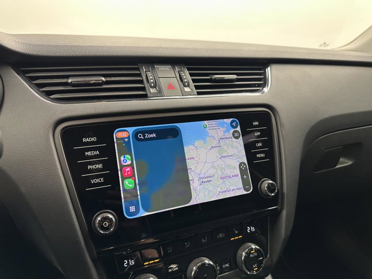 Vehicle Image 29