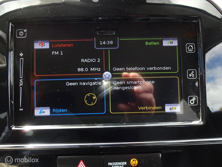 Vehicle Image 15
