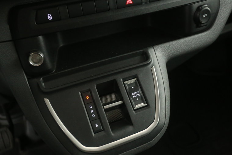 Vehicle Image 24