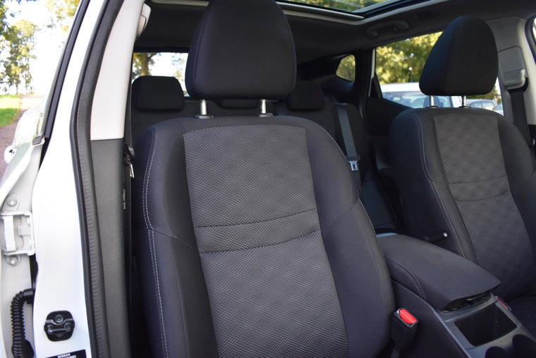 Vehicle Image 37