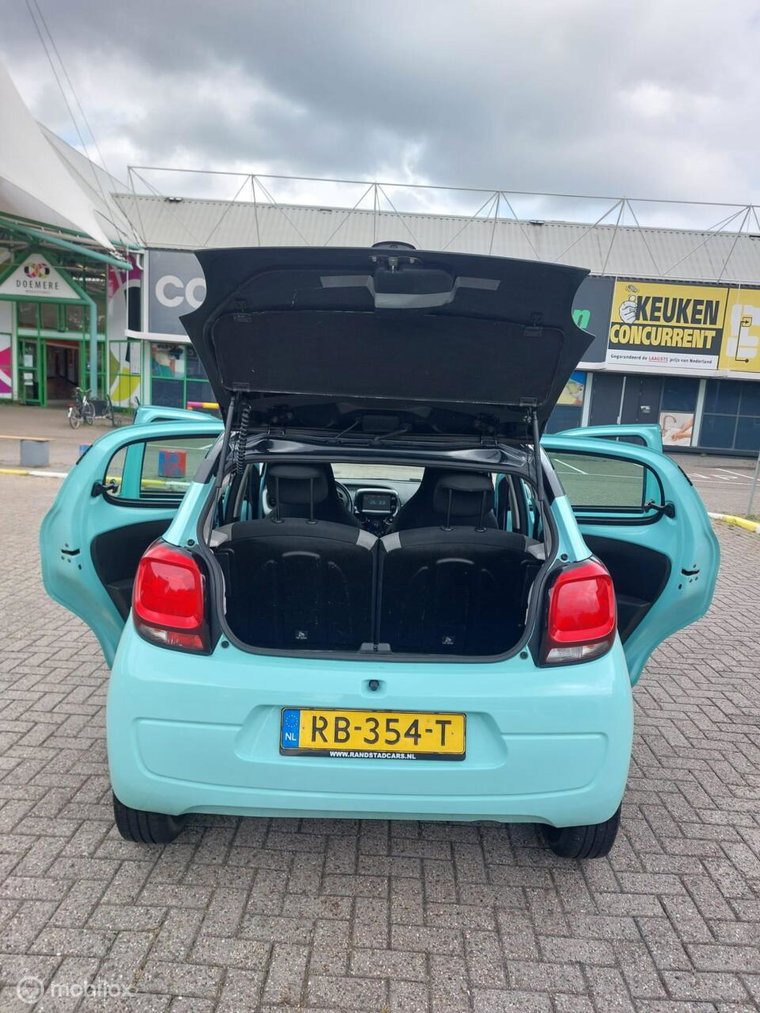 Vehicle Image 15