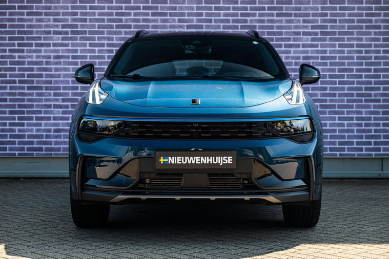 Vehicle Image 17