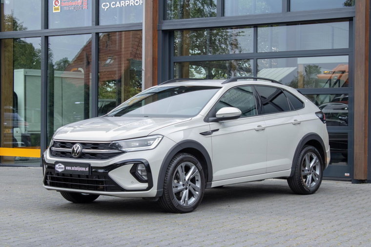 Vehicle Image 45