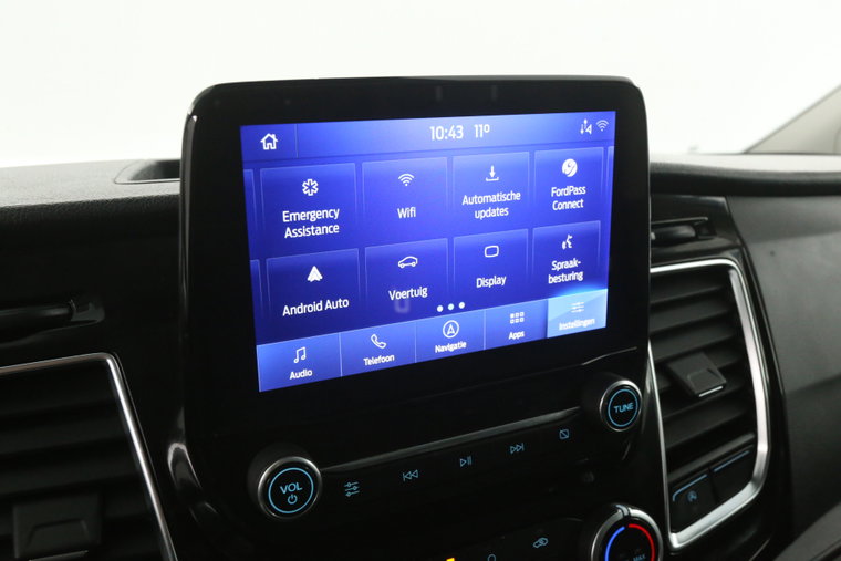 Vehicle Image 19