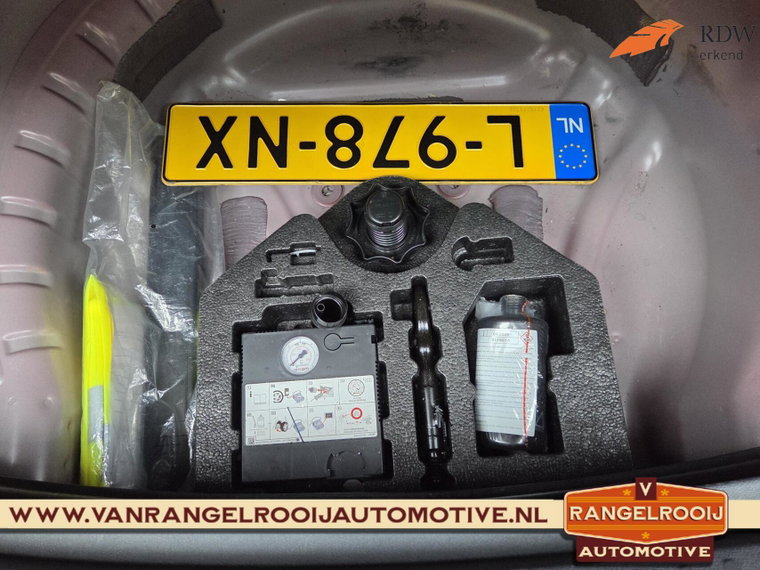 Vehicle Image 31